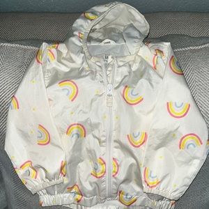 Toddler girls Baby Gap light weight hooded jacket with rainbow 🌈 pattern.